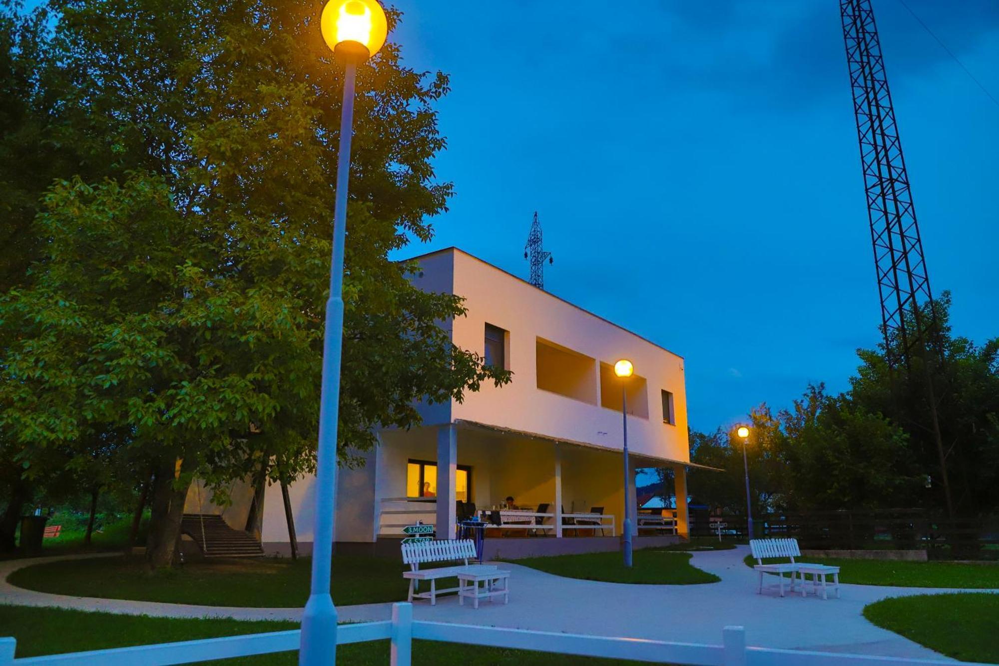Holiday Homes Pozitiva Bihać Exterior foto